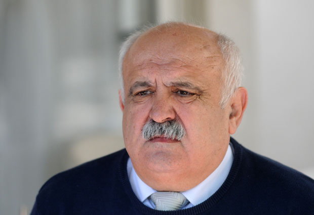 ИСПОВЕСТ АДВОКАТА: Петер Хандке хтео пешке да иде на састанак с Милошевићем